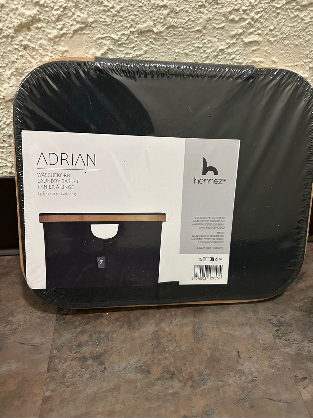 Hennez Adrian Black Canvas Laundry Basket with Wood Lid BRAND NEW FACTORY SEALED